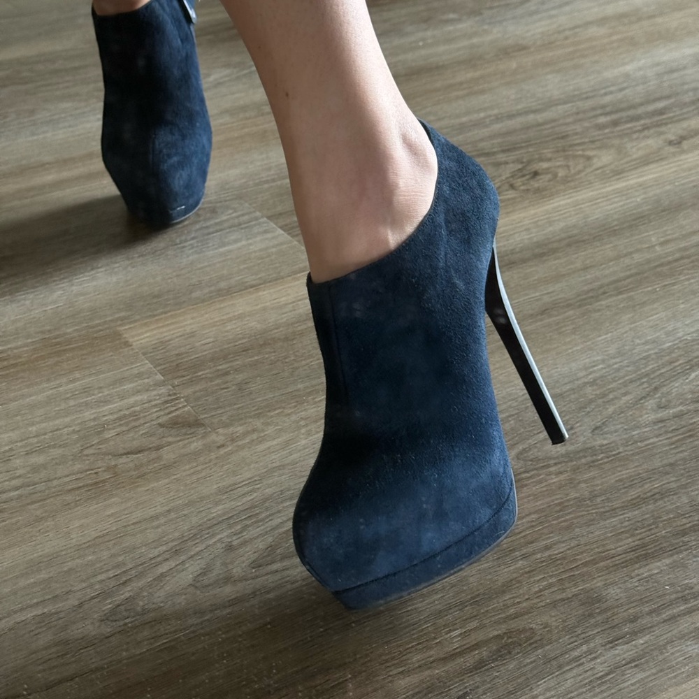 Chic Navi blue Suede Women's Heels